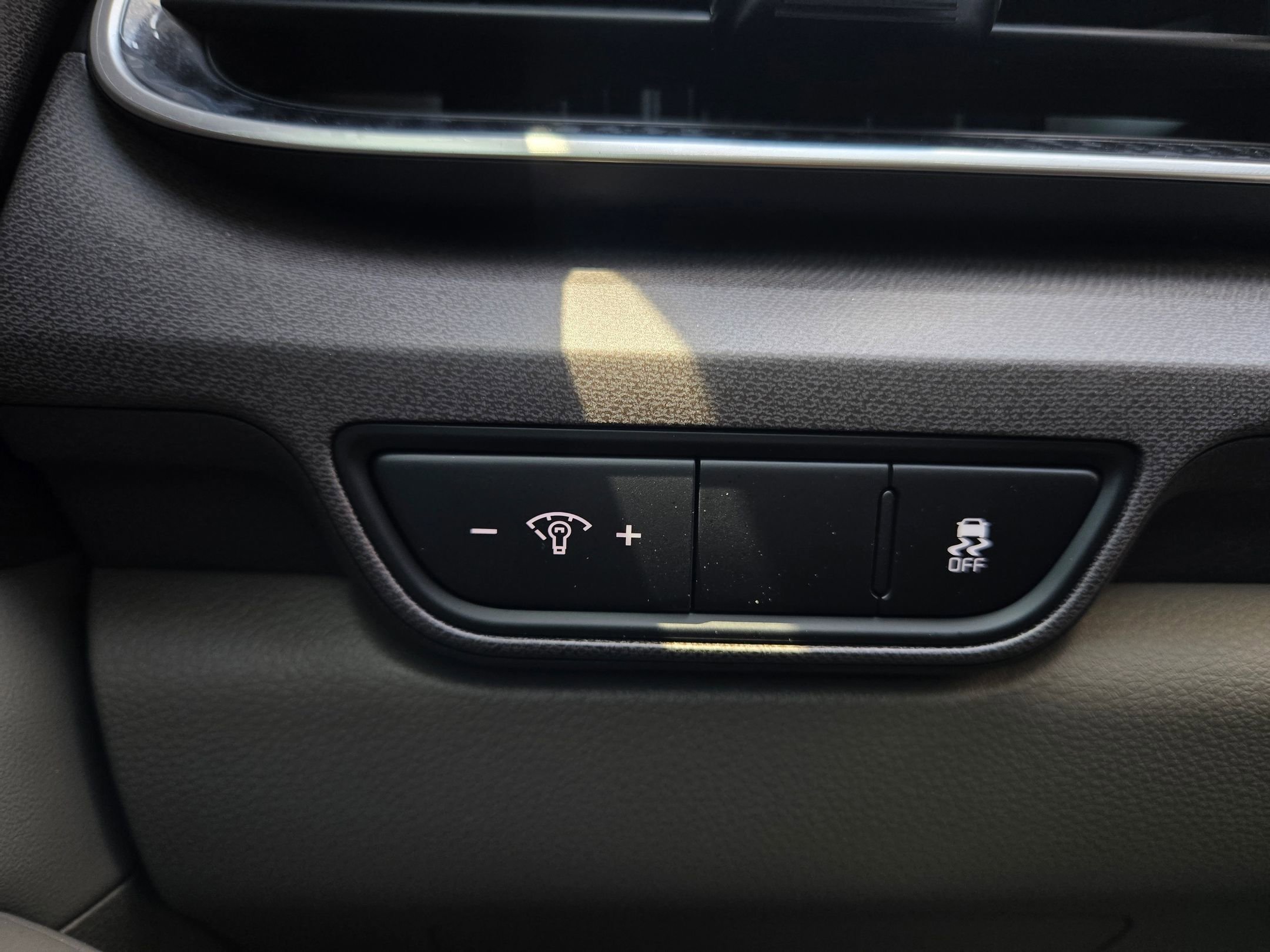 New 2026 Ceramic Silver Kia EX image 27