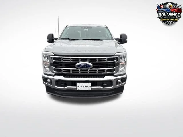 New 2026 Avalanche Ford F-250® XLT image 7