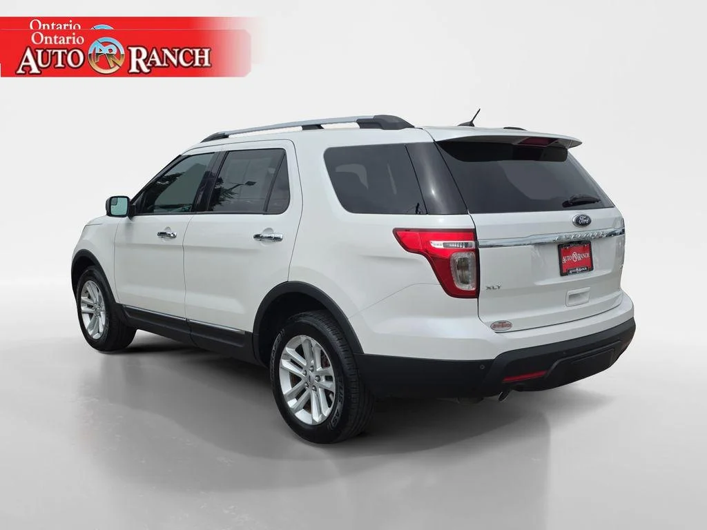 Used 2014 White Ford XLT image 3