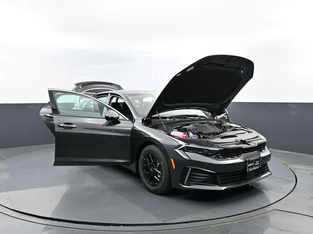 New 2026 Interstellar Gray Kia LXS FWD image 29