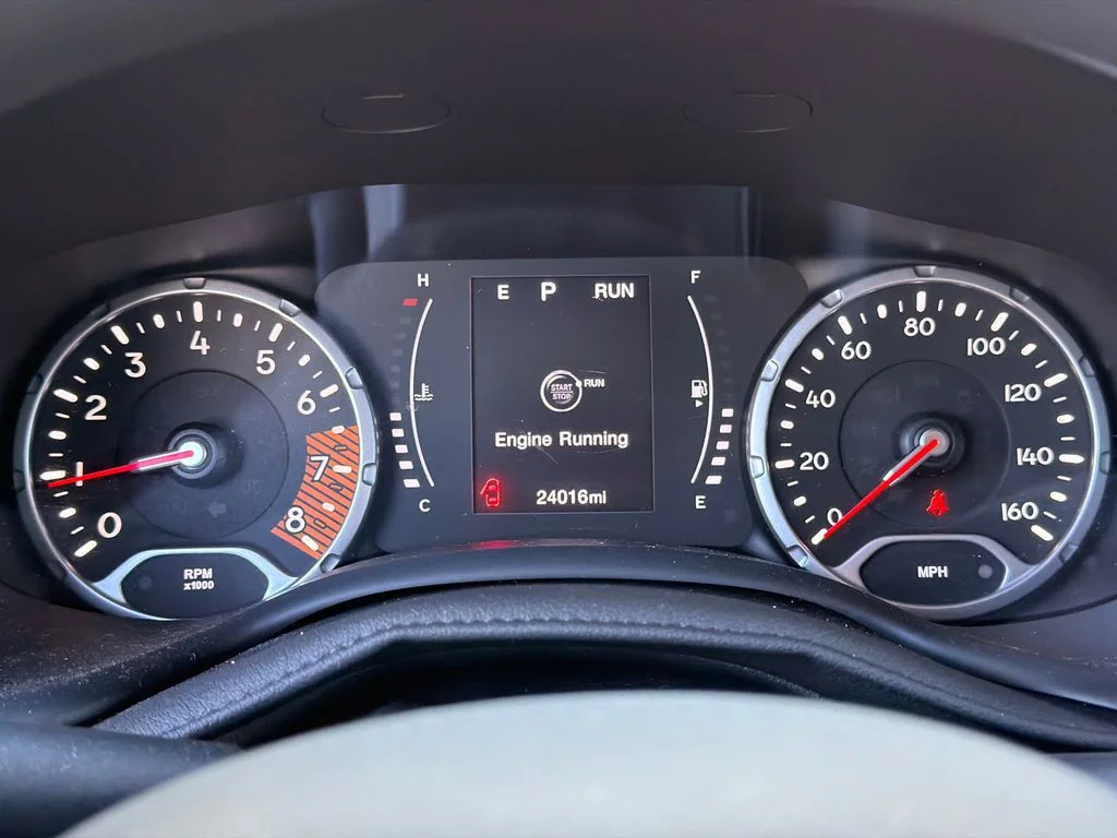 Used 2023 Red Jeep Latitude image 26