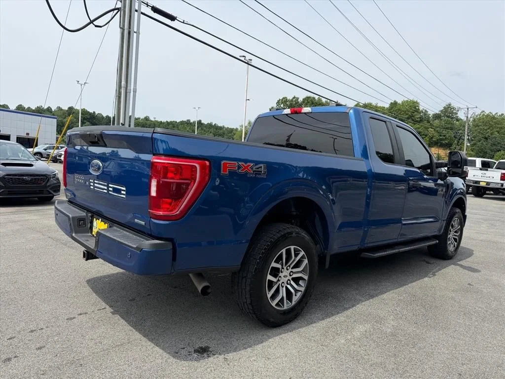 Used 2022 Blue Ford XL image 13