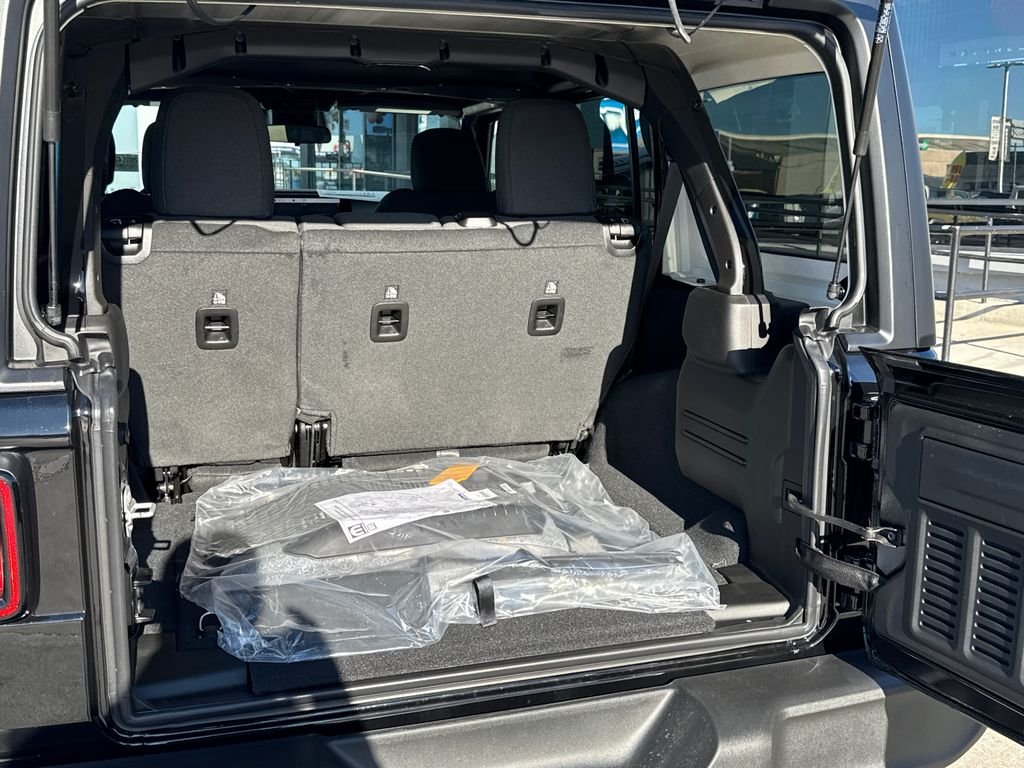 New 2026 Black Clear-Coat Exterior Paint Jeep Sport S image 11