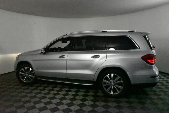 Used 2016  Mercedes-Benz GL 450 image 12