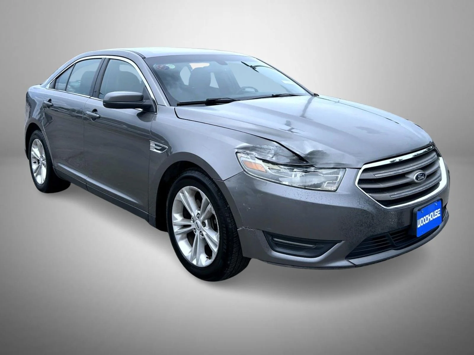 Used 2013 Gray Ford SEL image 3