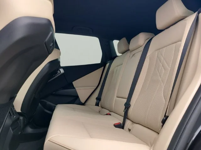 Used 2026  BMW 30 xDrive image 14