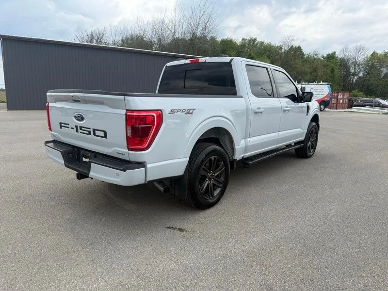 Used 2021 White Ford XLT image 4