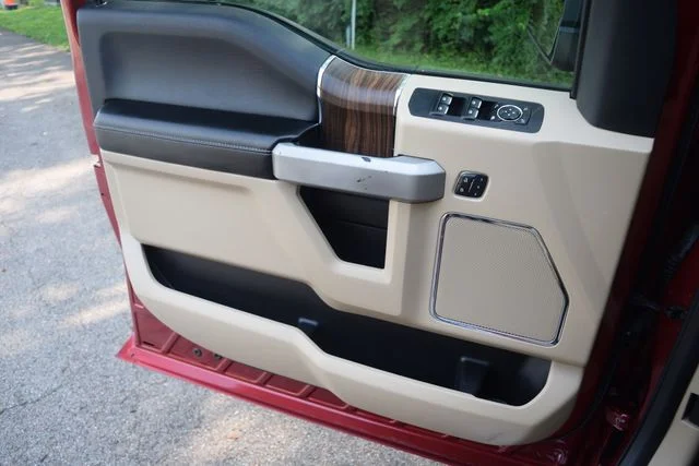 Used 2017 Red Ford Lariat image 19