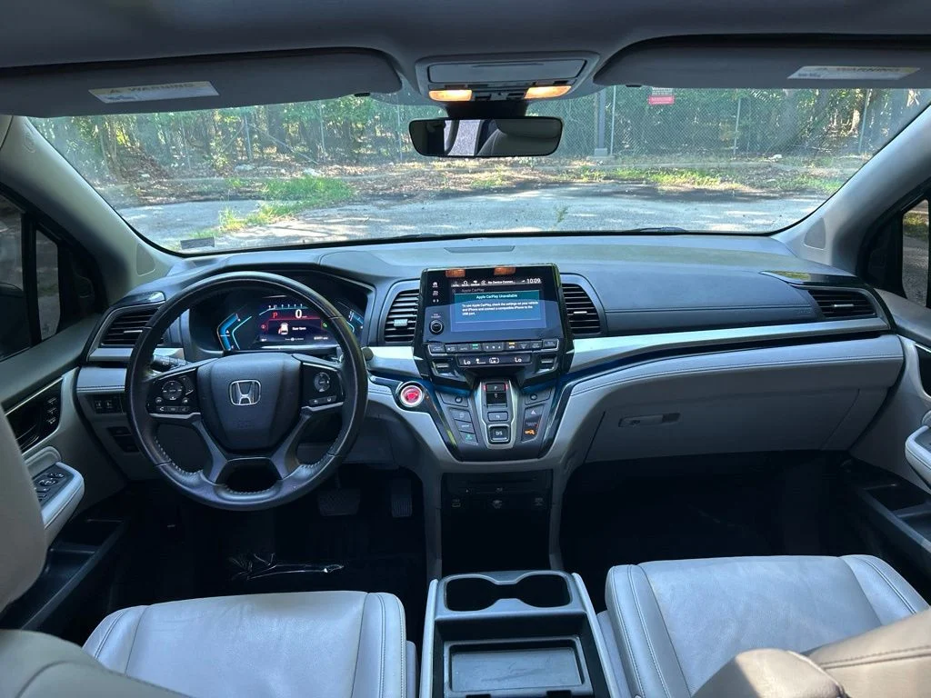 Used 2022 Blue Honda Touring image 26