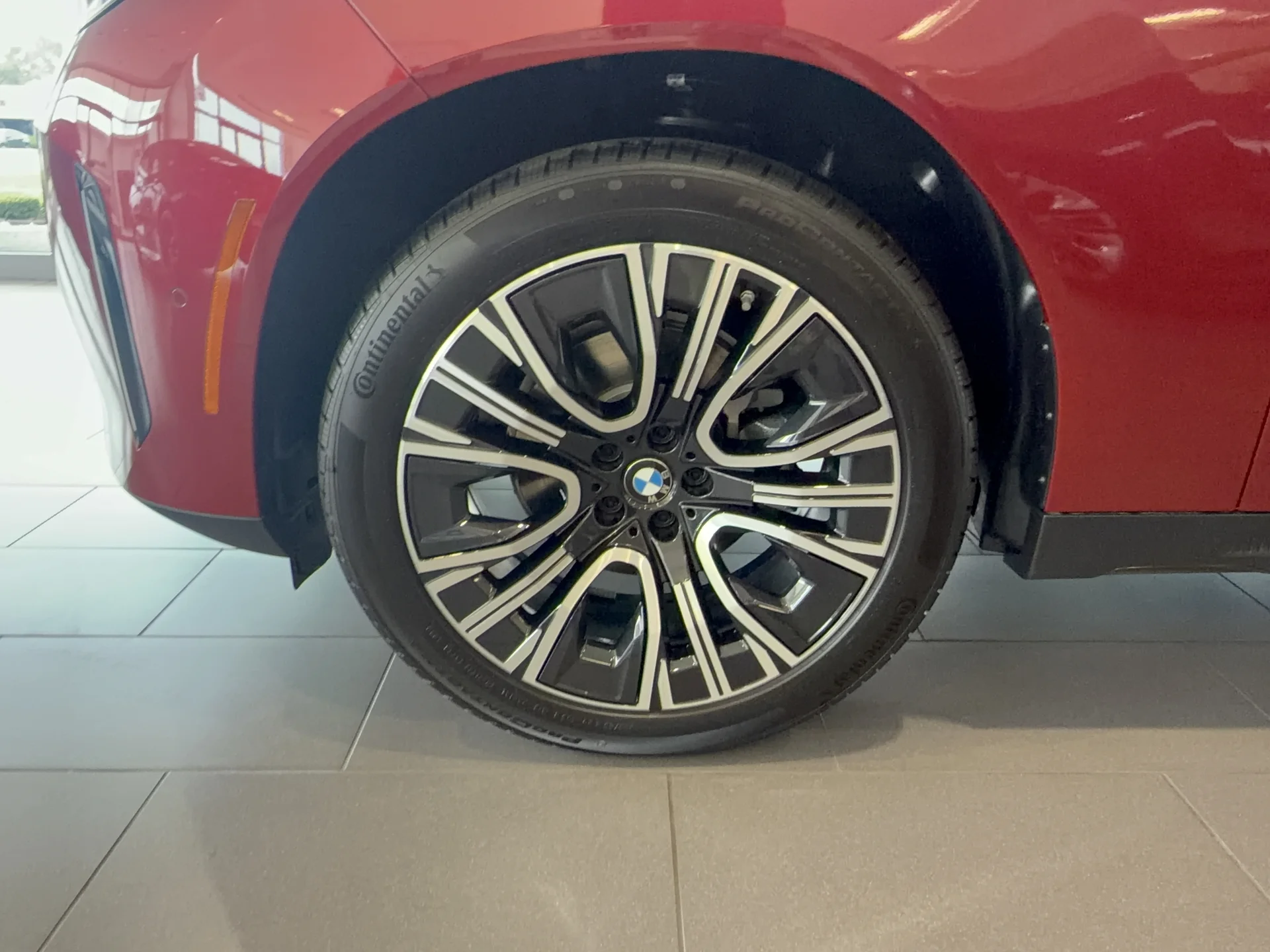 New 2026 Vegas Red Metallic BMW 30 xDrive image 30