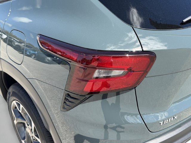 2026 Chevrolet Trax LT - Photo 15