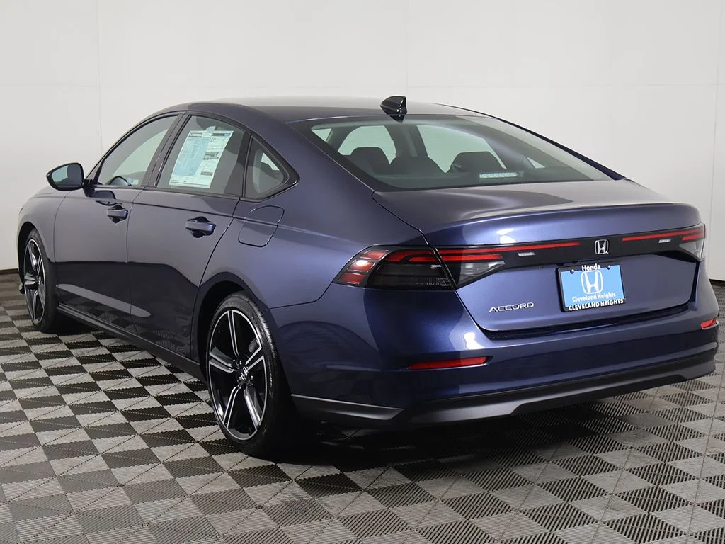 New 2026 Canyon River Blue Metallic Honda SE image 5