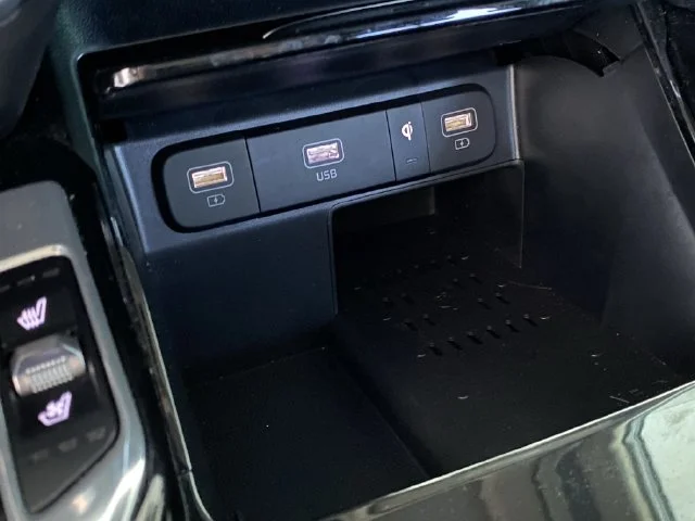 2023 Kia Sorento X-Line SX-P - Photo 30