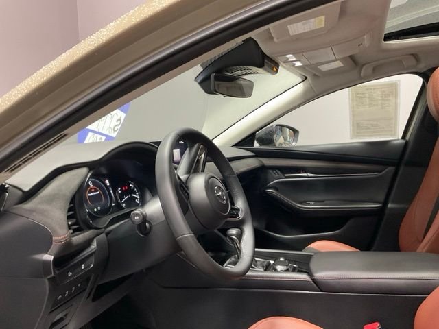 Certified Used 2024 Zircon Sand Metallic Mazda 2.5 Carbon Turbo image 17