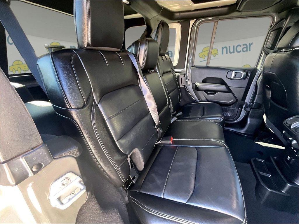 Used 2021 Gray Jeep Unlimited Sahara image 16