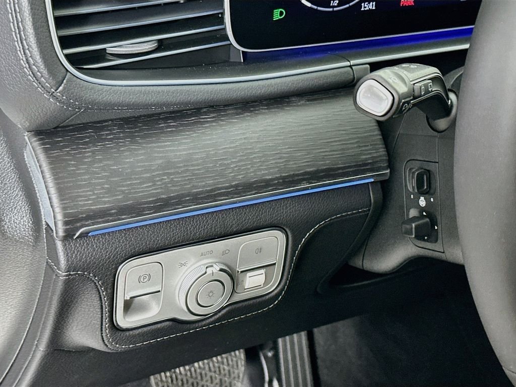 New 2026 Polar White Mercedes-Benz GLE 350 image 10