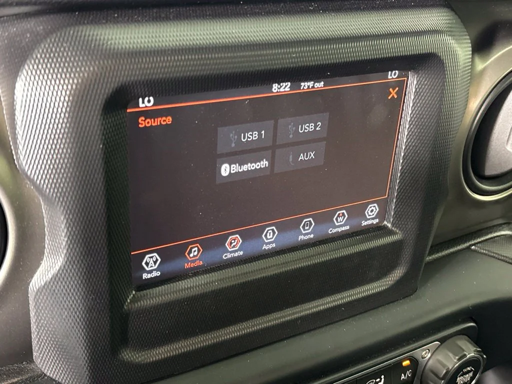 Used 2019 Green Jeep Sport S 4x4 image 33