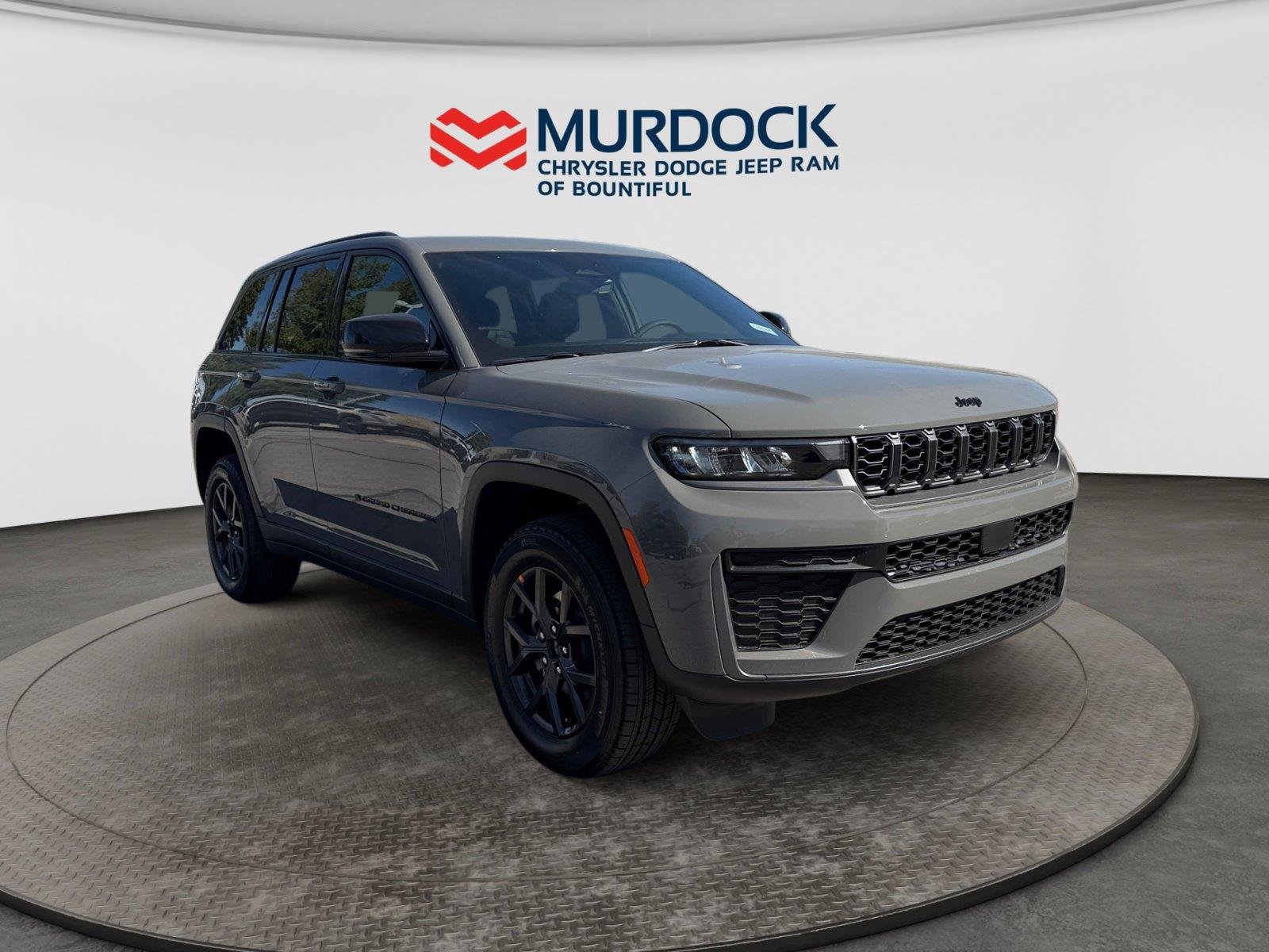 New 2027 Sting-Gray Clear-Coat Paint Jeep Laredo Altitude image 12