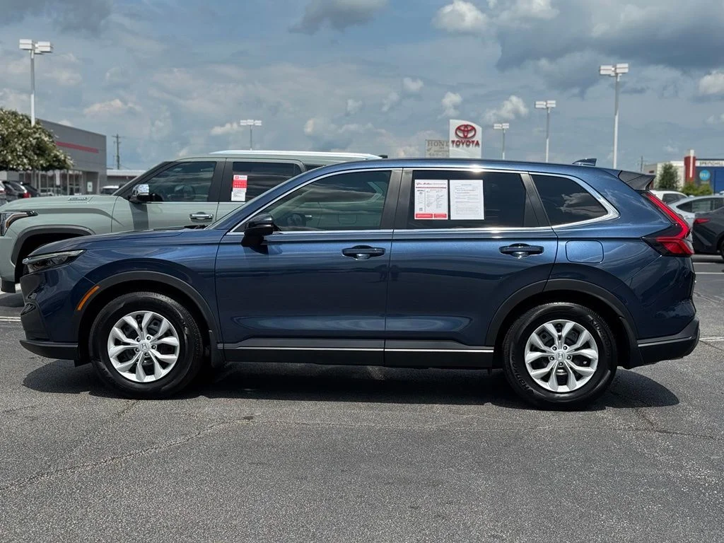 2025 Honda CR-V LX - Photo 8
