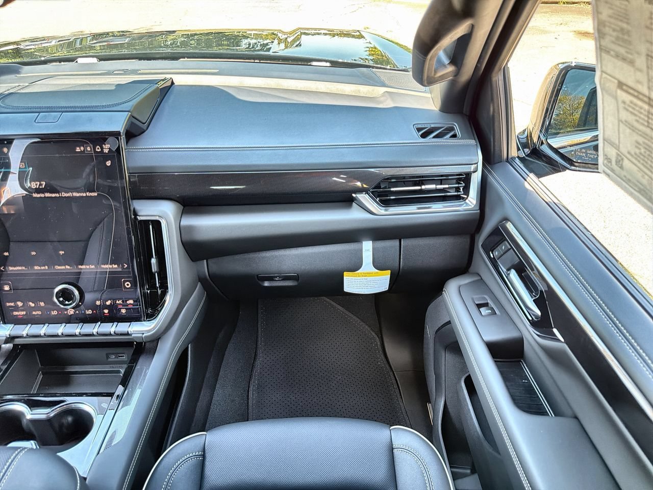 2026 GMC Yukon XL Elevation - Photo 24