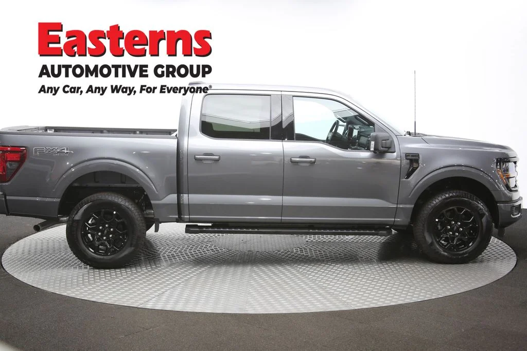 Used 2024 Gray Ford XLT image 42