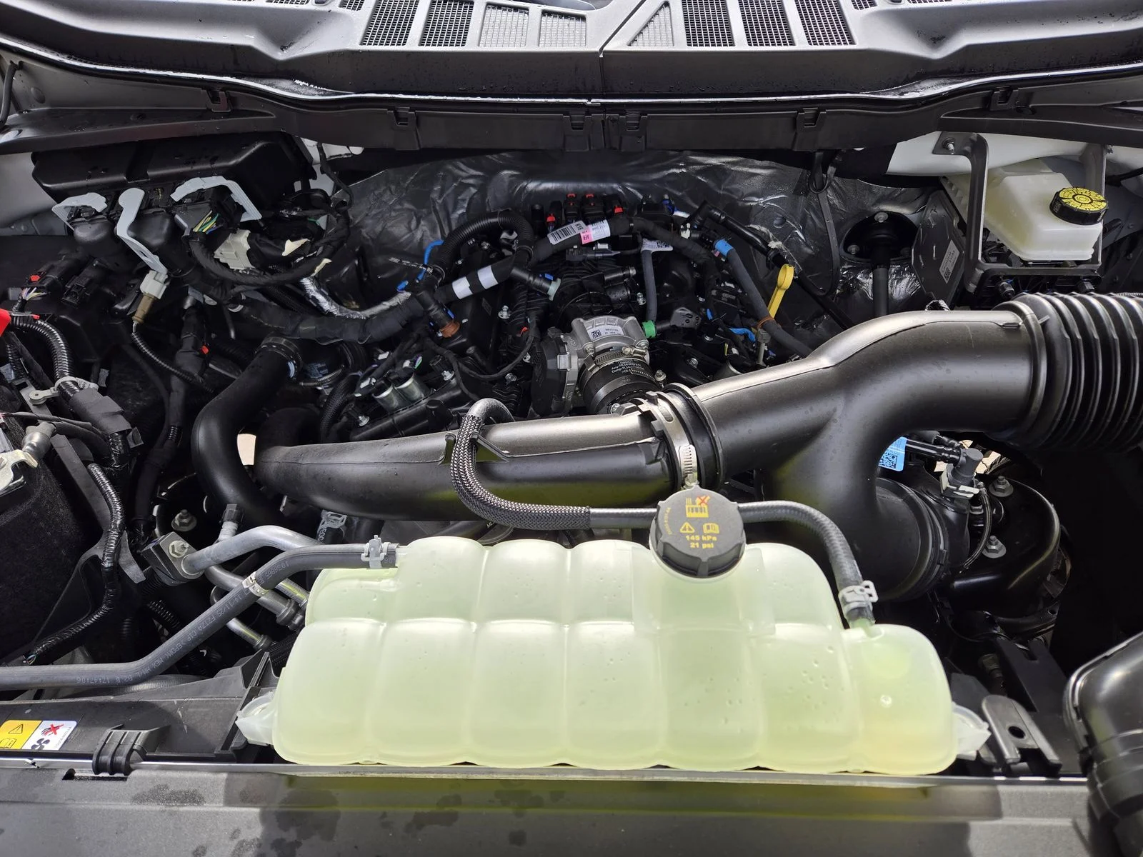 New 2026 Oxford White Ford XL image 19