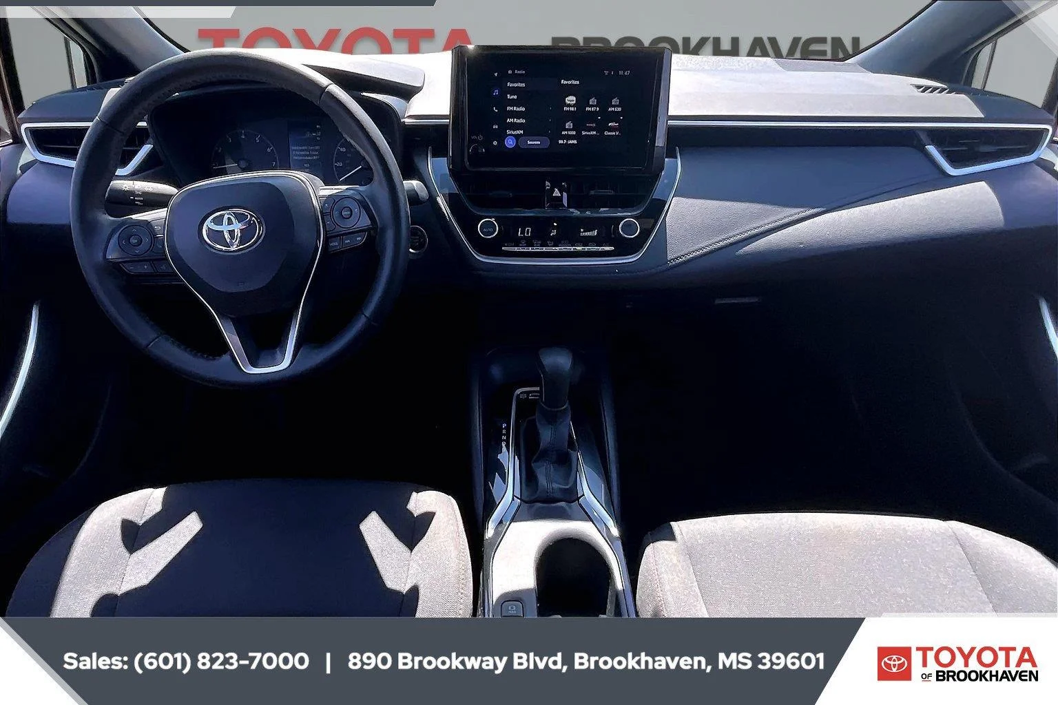 Used 2024 Classic Silver Metallic Toyota SE image 13