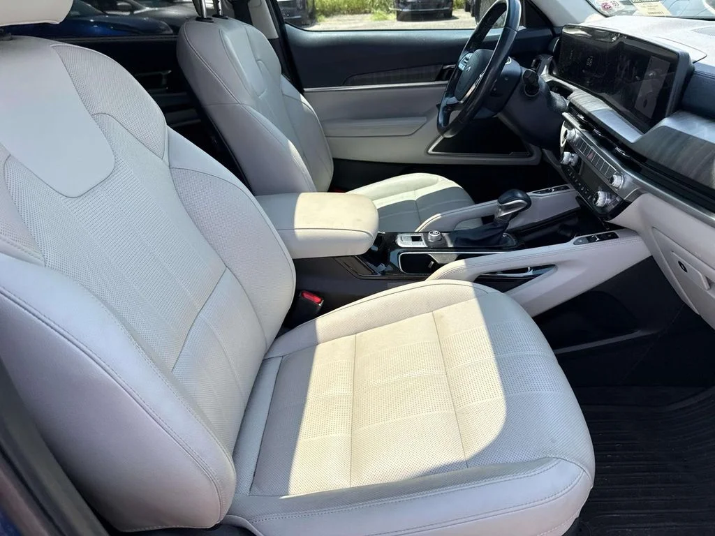Certified Used 2023 Black Kia EX image 15
