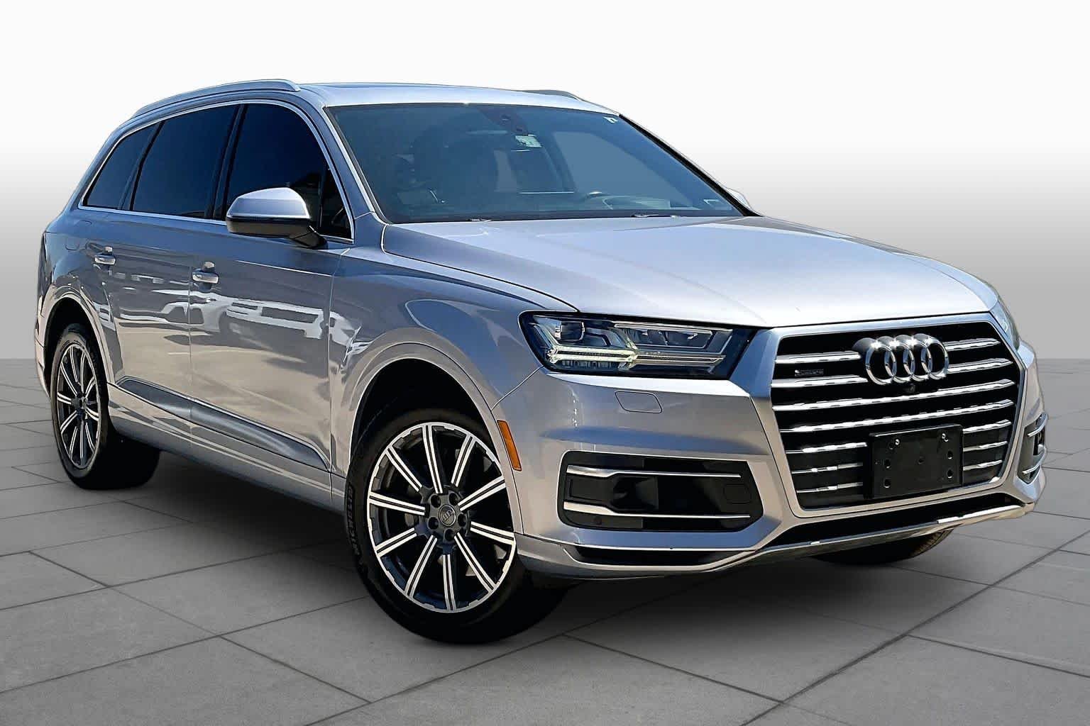 Used 2018 Florett Silver Metallic Audi Prestige image 3