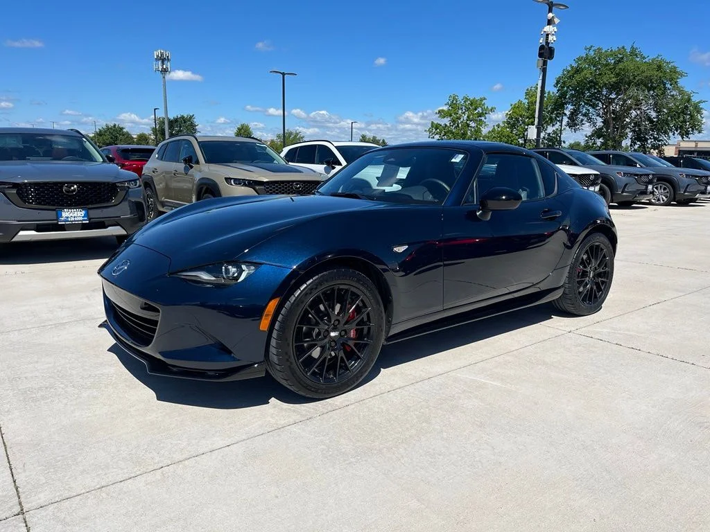 Used 2025 Blue Mazda Club image 5