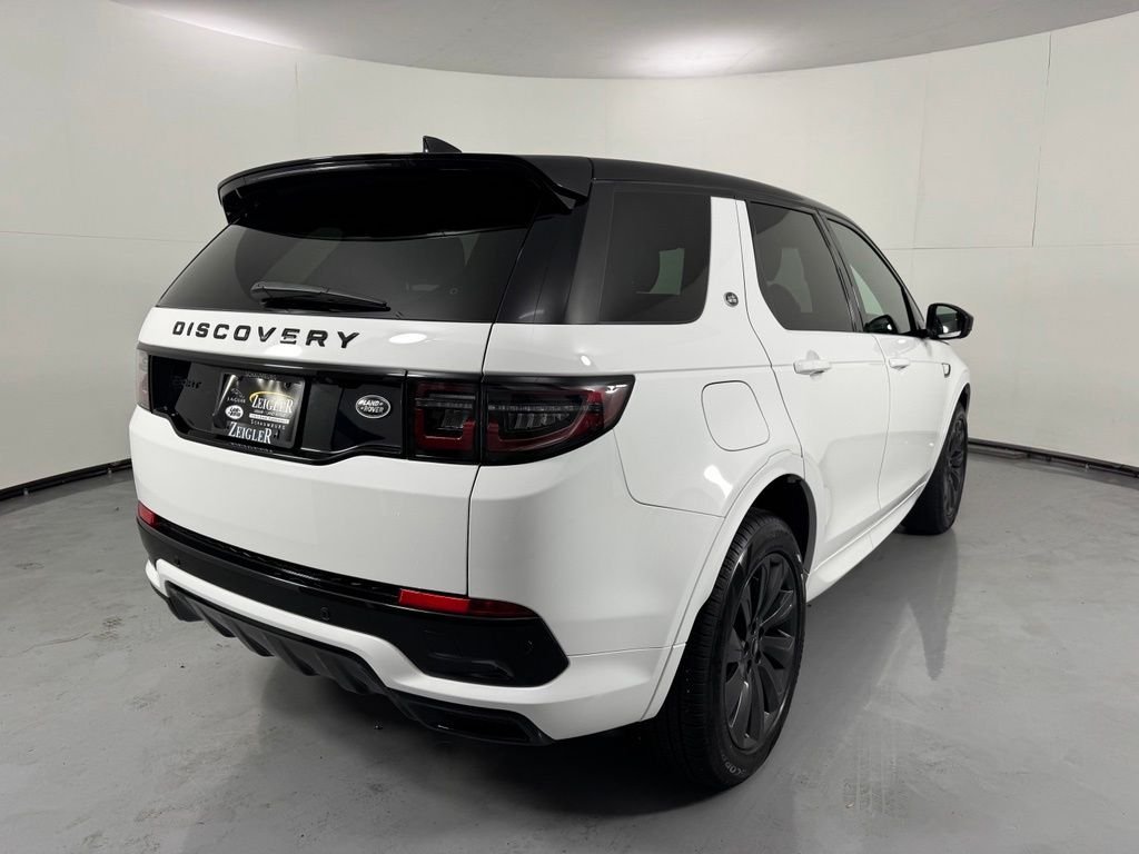 Used 2022 Fuji White Land Rover S R-Dynamic image 6