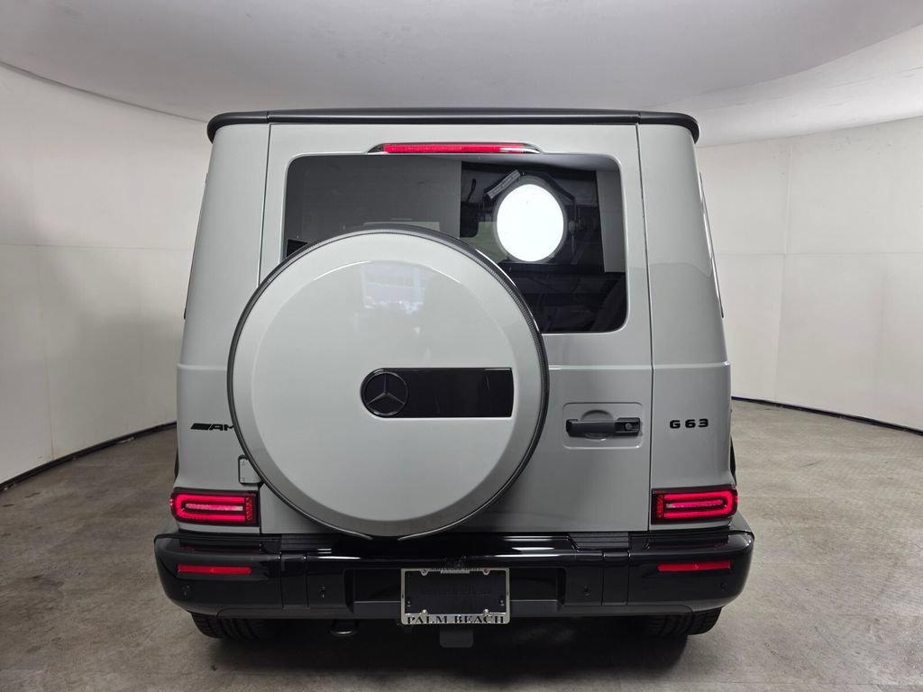 New 2027 MANUFAKTUR Arabian Grey Non- Metallic Mercedes-Benz AMG® G 63 SUV image 22