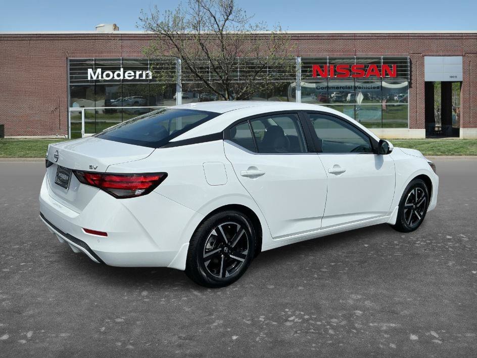 Certified Used 2024 Fresh Powder Nissan SV image 4
