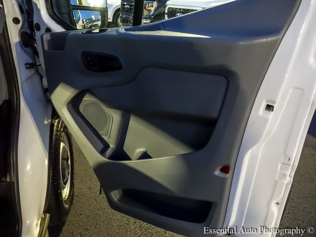 2016 Ford Transit XL - Photo 28