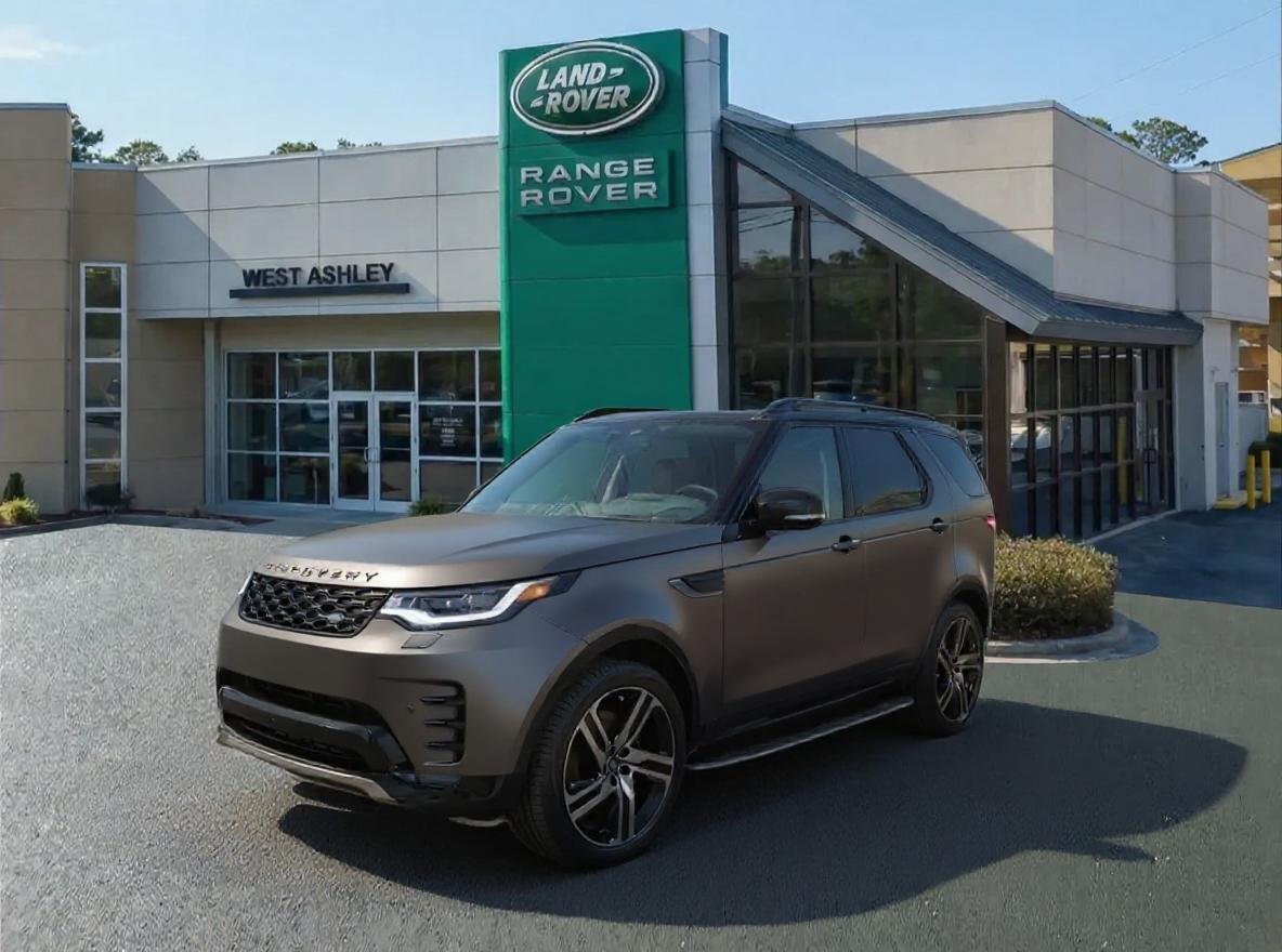 2026 Land Rover Discovery Tempest Edition