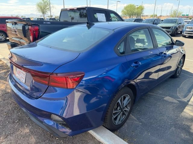 Used 2024 Deep Sea Blue Kia LXS image 4