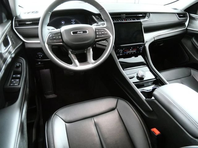 Used 2023 Jeep Grand Cherokee Limited with VIN 1C4RJHBG8PC629057 for sale in Shakopee, Minnesota