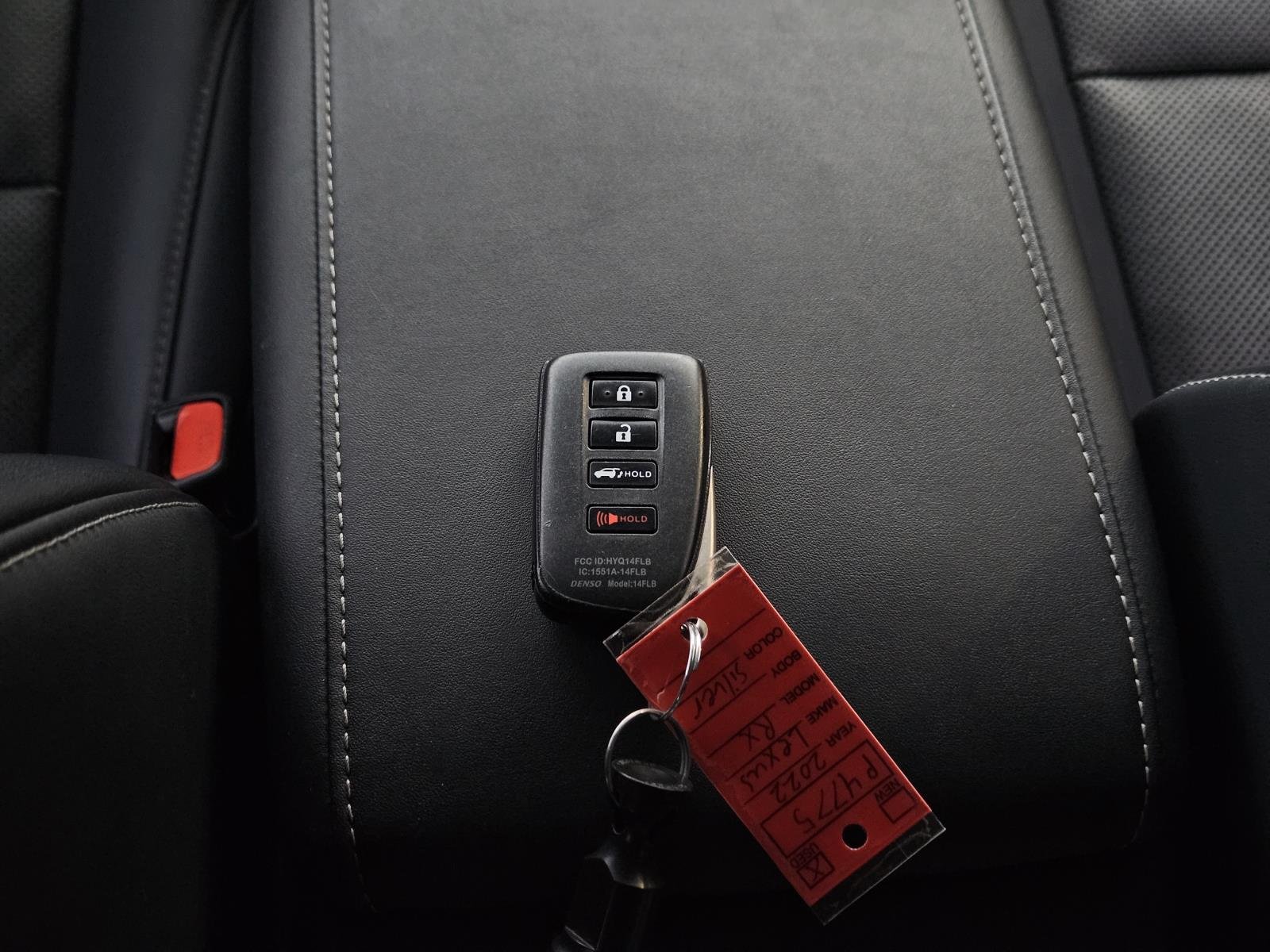 2022 Lexus RX 350 - Photo 35