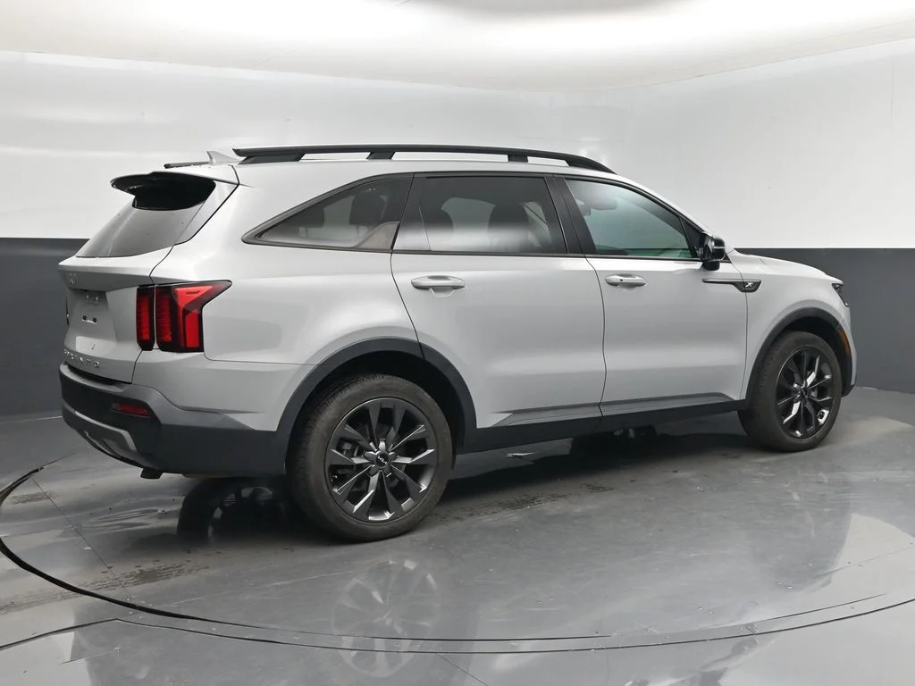 Certified Used 2022 Gray Kia X-Line EX image 3