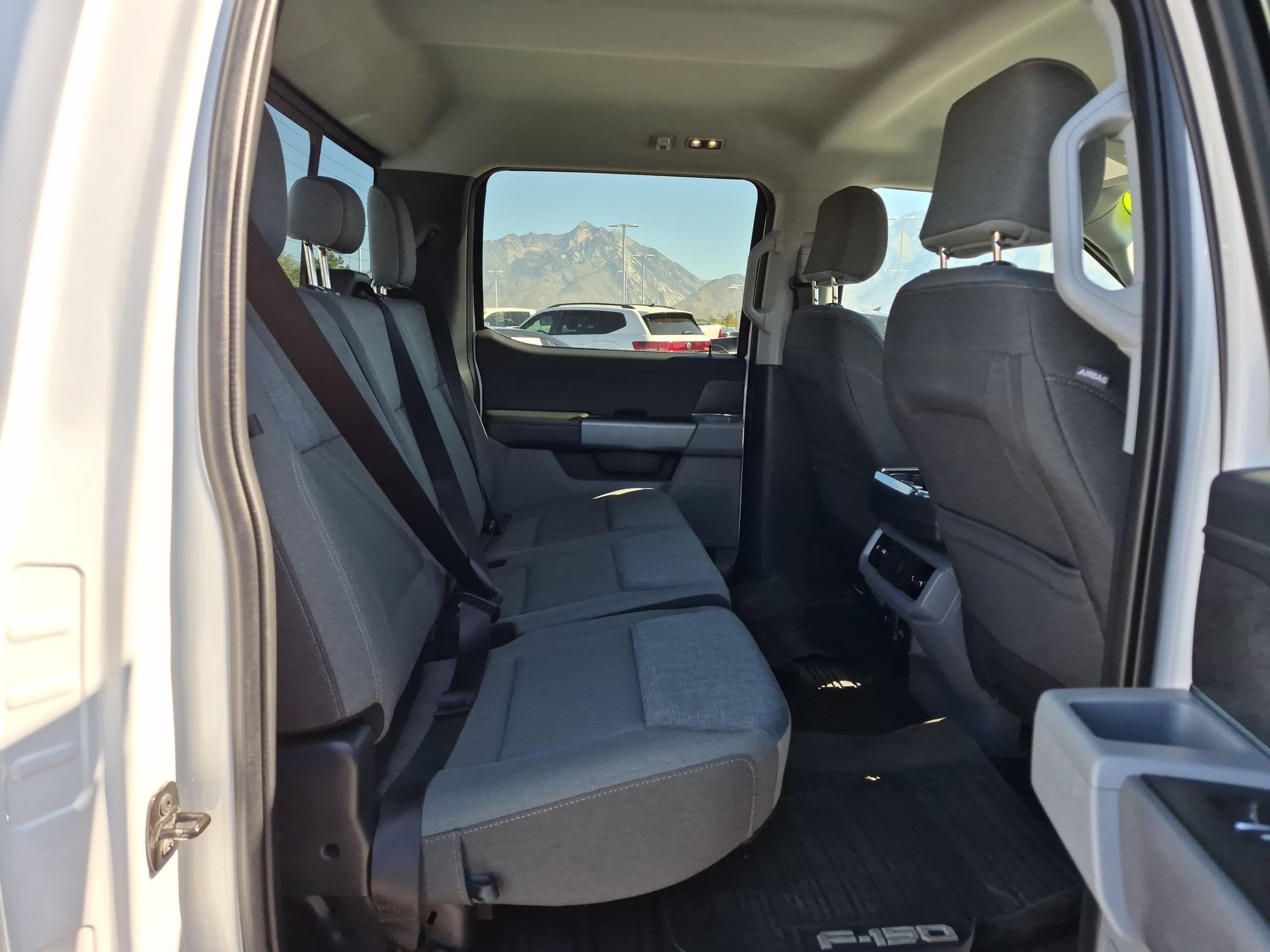 Used 2024 White Ford XLT image 29
