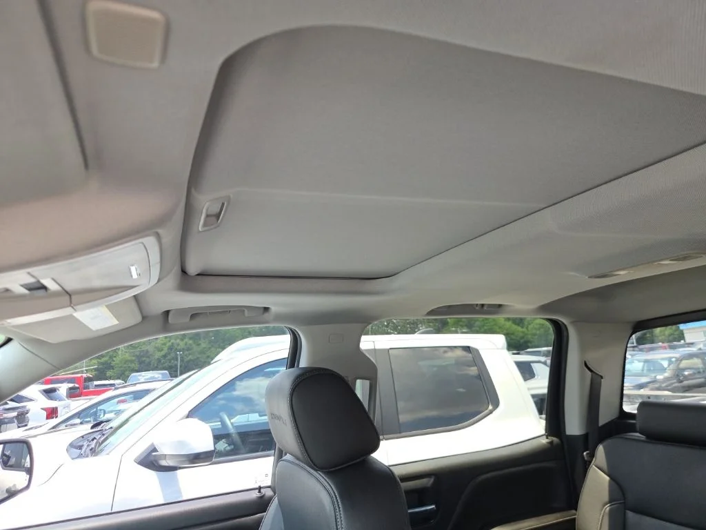 Used 2018 Black GMC Denali image 4