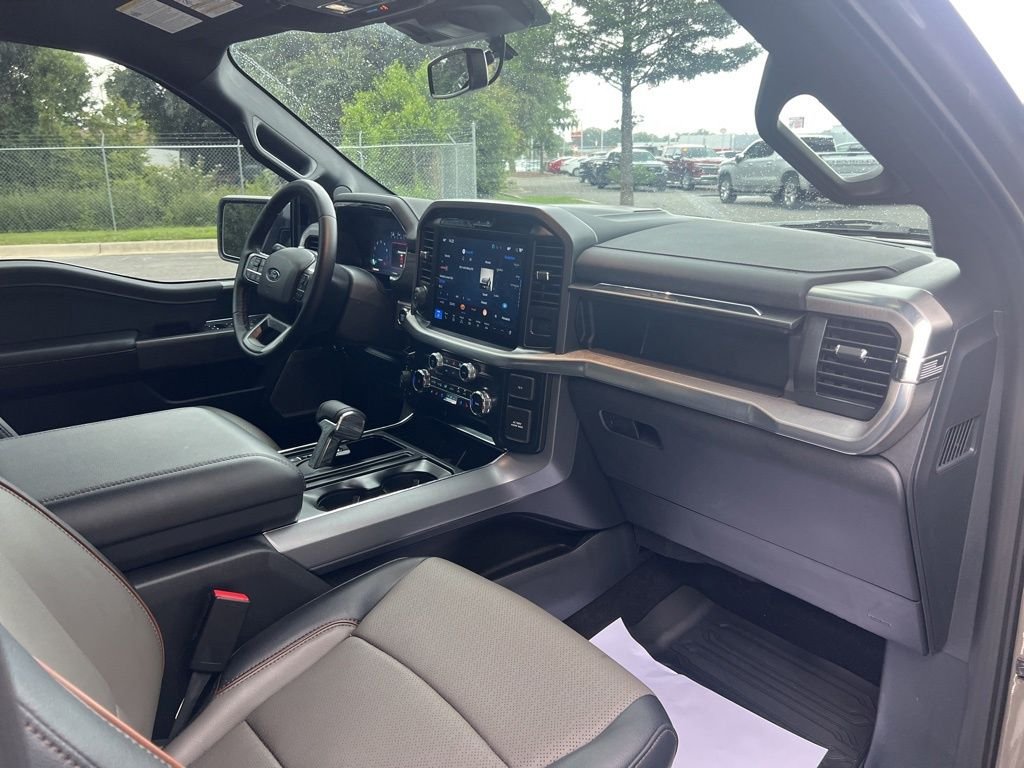 Used 2025 Gray Ford Lariat image 11
