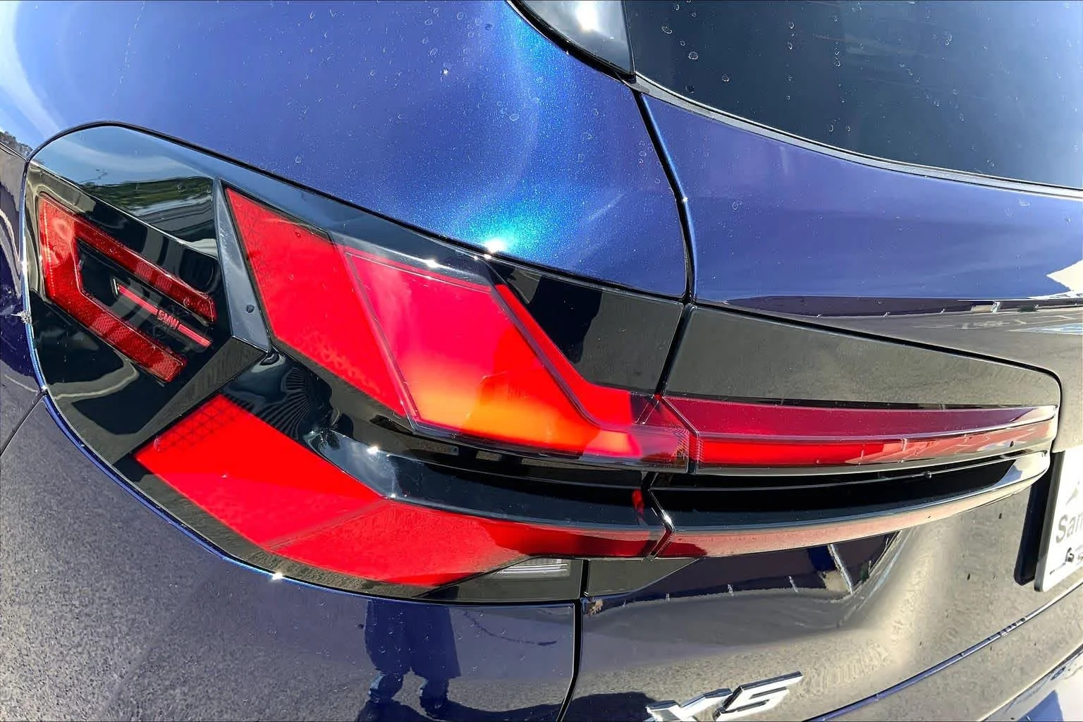 New 2026 Tanzanite Blue II Metallic BMW xDrive50e image 14