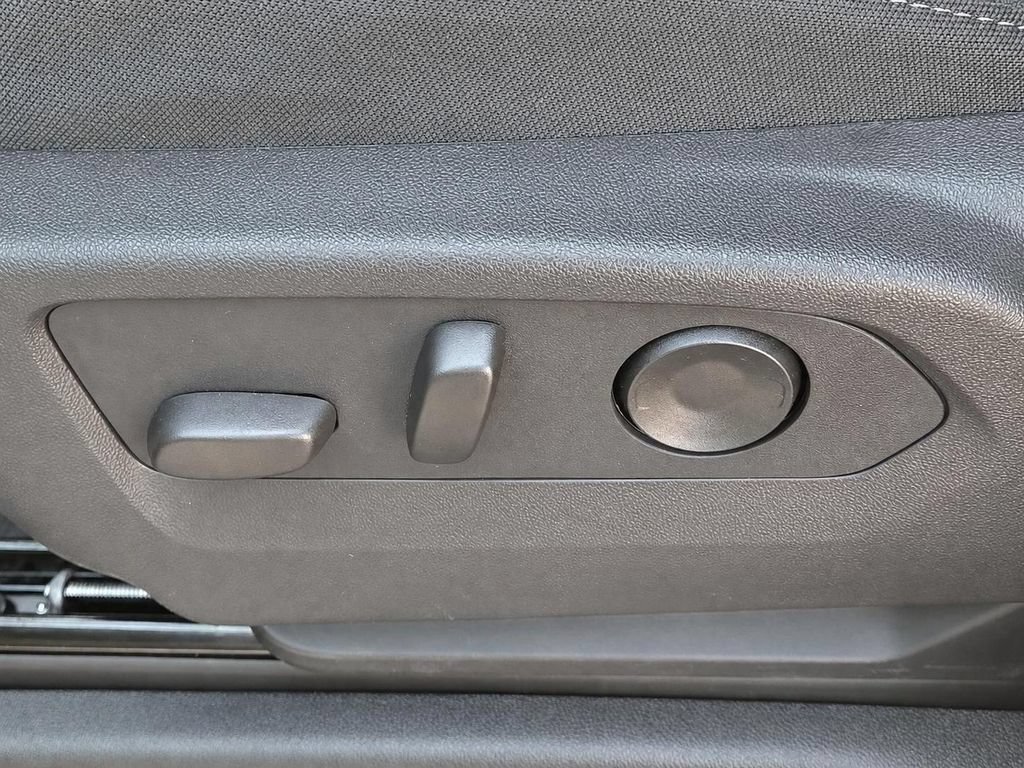 2026 Chevrolet Tahoe LS - Photo 14