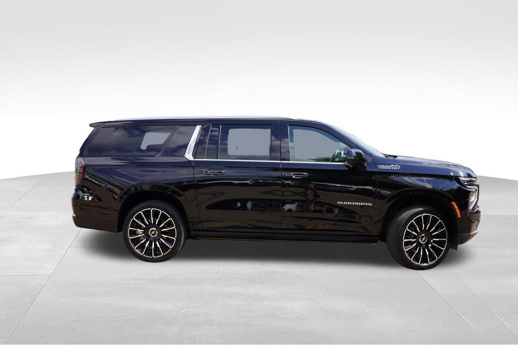 2026 Chevrolet Suburban High Country - Photo 3