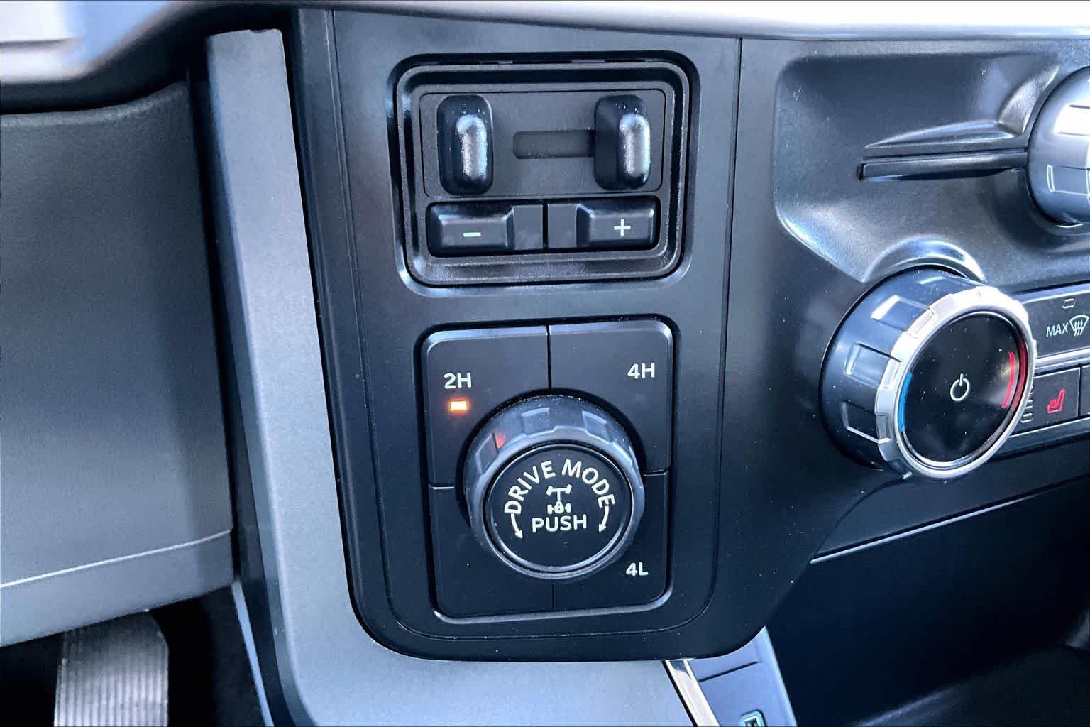 Used 2022 Carbonized Gray Ford XLT image 32