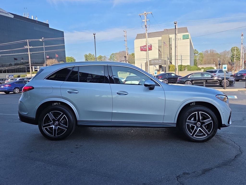2026 Mercedes-Benz GLC Base - Photo 6