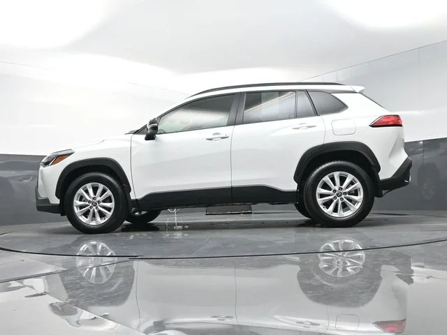 Used 2025 Beige Toyota LE image 49