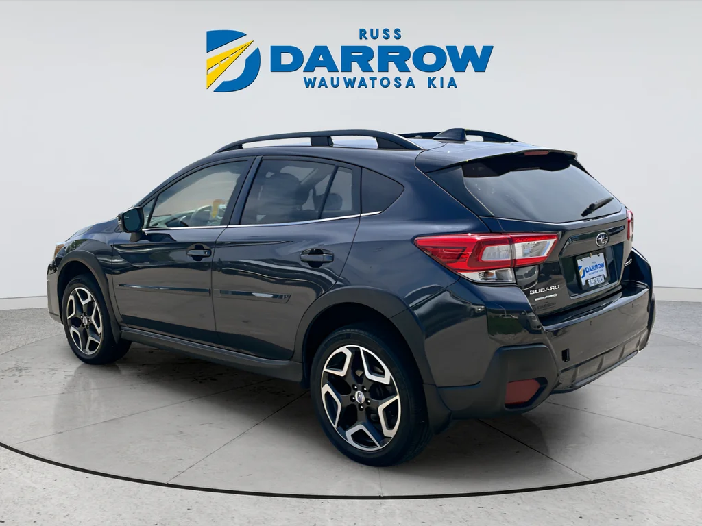 Used 2018 Gray Subaru 2.0i Limited image 3