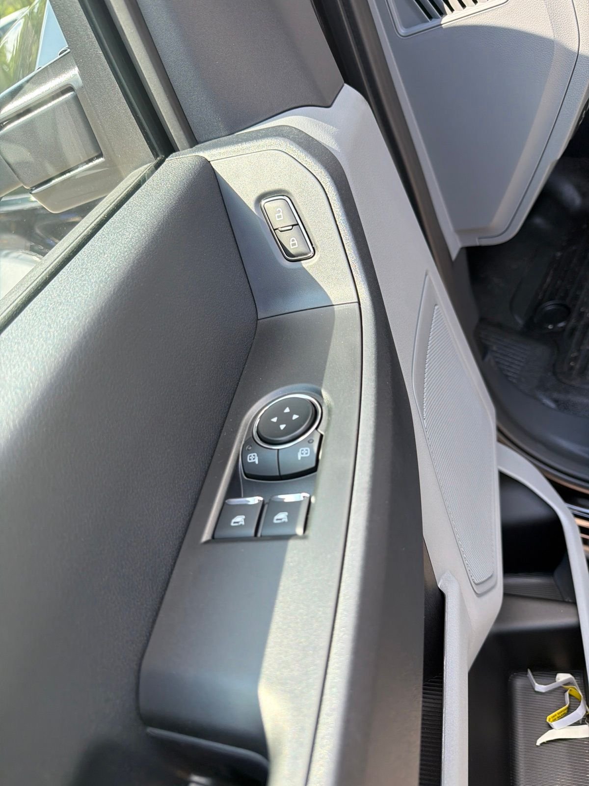 New 2026 Agate Black Metallic Ford F-550® XL image 14